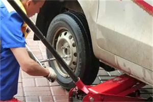 潮南区附近拖车24小时服务热线电话